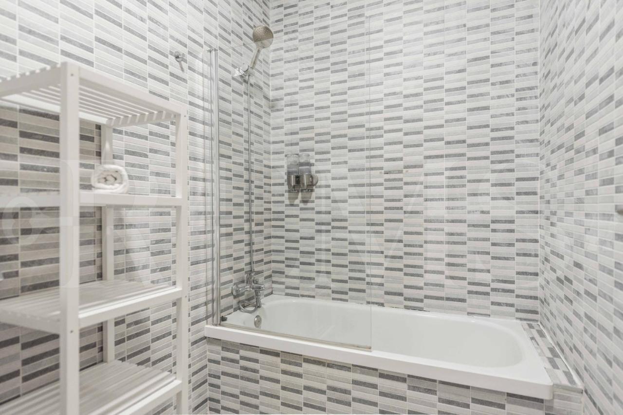 3Br Apartment With Parking And Patio In The Center By Rems Malaga Ngoại thất bức ảnh